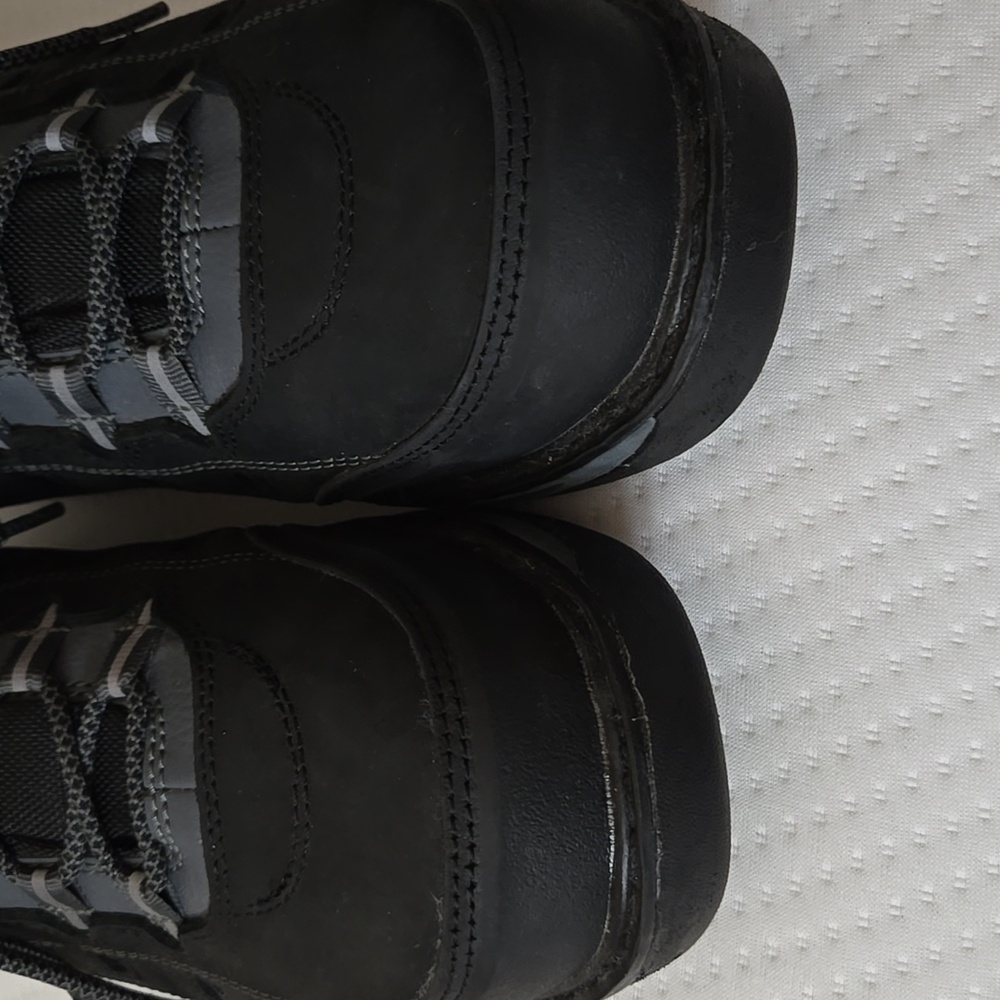 Wolverine Work Boots - Picture 3 of 12